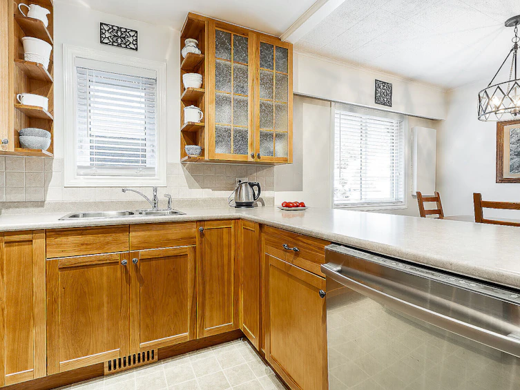 625 E 22nd Street, North Vancouver, BC, V7L 3E1 - 13