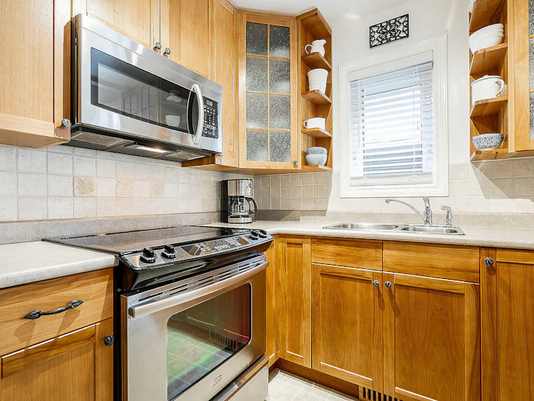 625 E 22nd Street, North Vancouver, BC, V7L 3E1 - 14