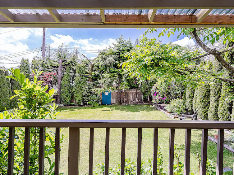 625 E 22nd Street, North Vancouver, BC, V7L 3E1 - 24