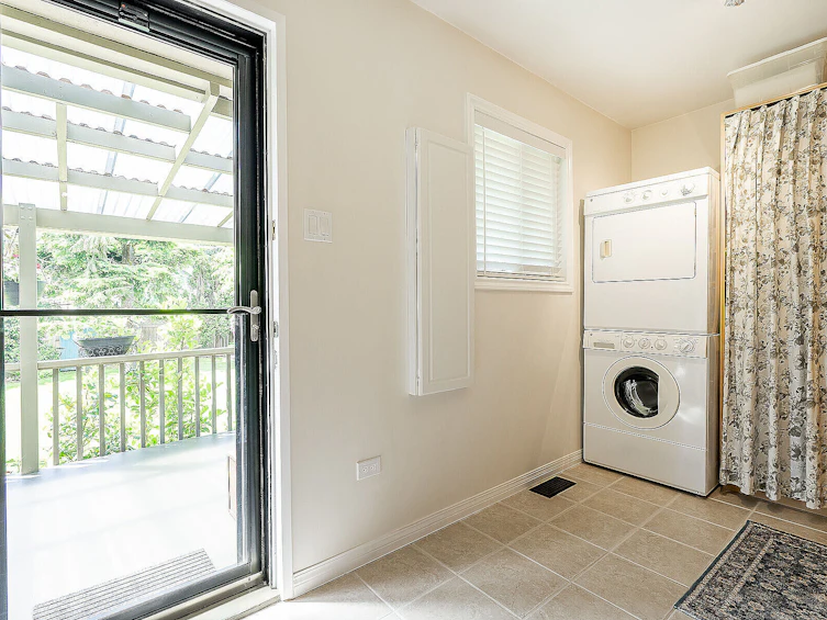 625 E 22nd Street, North Vancouver, BC, V7L 3E1 - 26