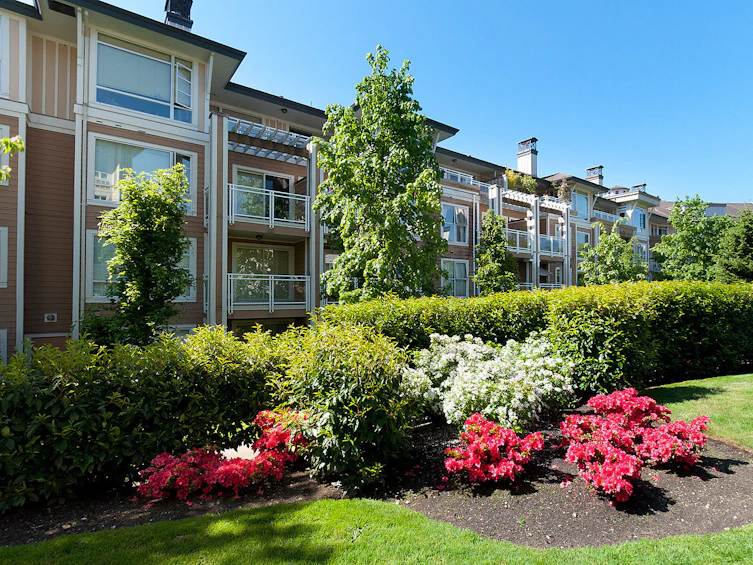 315-3629 Deercrest Drive, North Vancouver, BC, V7G 2S9 - 3