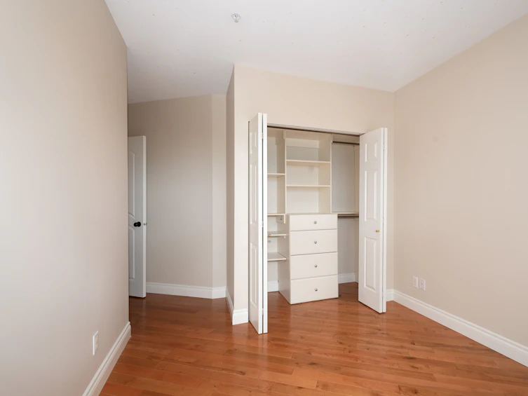 315-3629 Deercrest Drive, North Vancouver, BC, V7G 2S9 - 16
