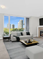 612 1383 Marinaside Crescent