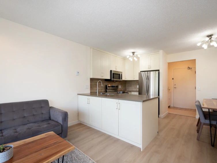 907-3970 Carrigan Court, Burnaby, BC, V3N 4S5 - 18