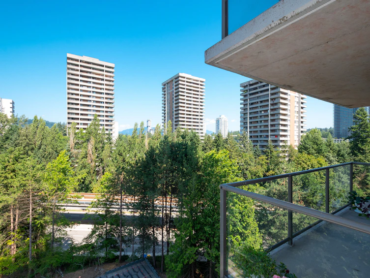 907-3970 Carrigan Court, Burnaby, BC, V3N 4S5 - 33