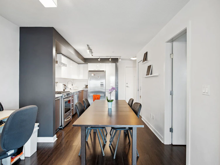 205-2888 E 2nd Avenue, Vancouver, BC, V5M 0B9 - 14