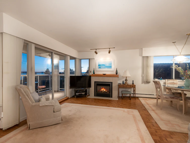 1215 Clyde Avenue, West Vancouver, BC, V7T 1E6 - 4