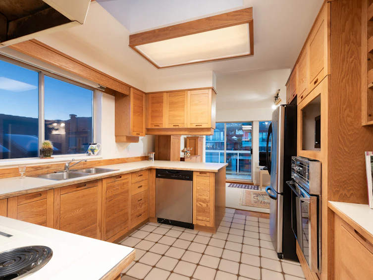 1215 Clyde Avenue, West Vancouver, BC, V7T 1E6 - 11