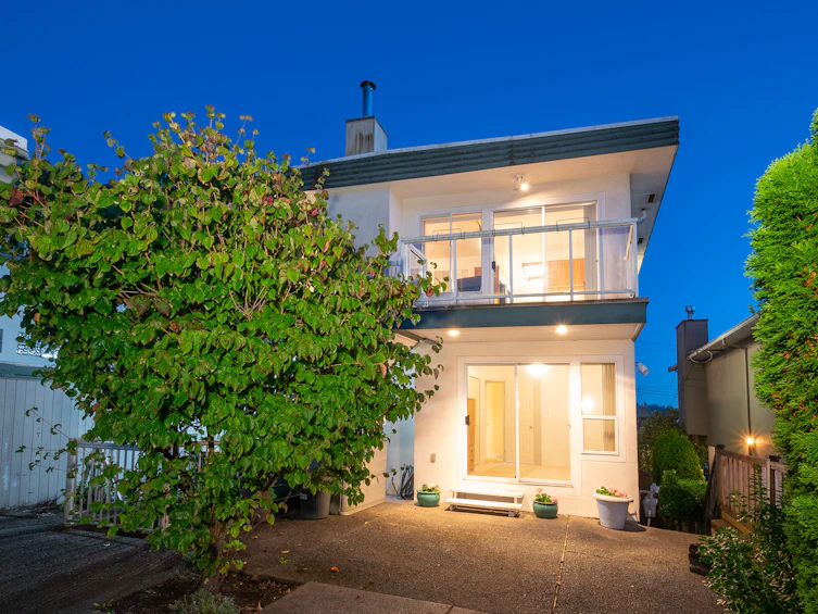 1215 Clyde Avenue, West Vancouver, BC, V7T 1E6 - 30