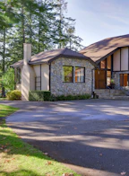 820 Mctavish Rd