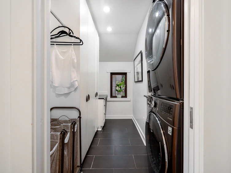 3394 Mahon Avenue, North Vancouver, BC, V7N 3T6 - 22