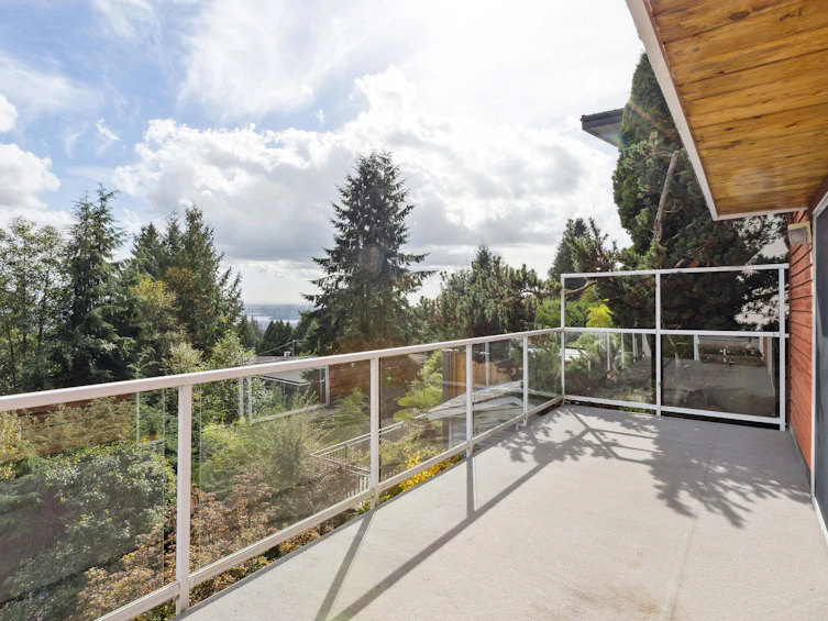 531 Craigmohr Drive, West Vancouver, BC, V7S 1W8 - 35