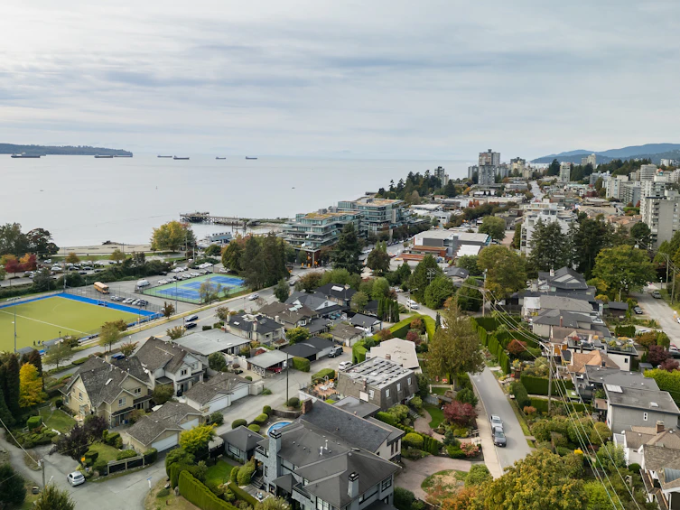 1248 Keith Road, West Vancouver, BC, V7T 1M9 - 15