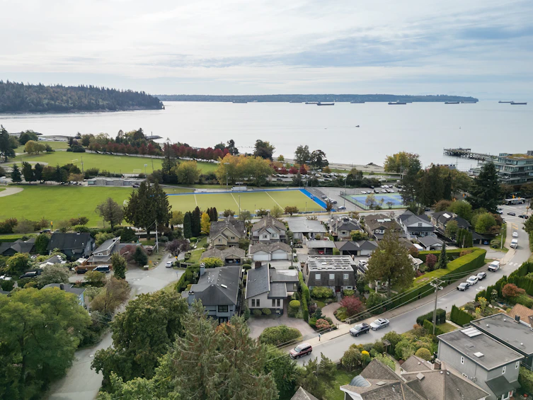 1248 Keith Road, West Vancouver, BC, V7T 1M9 - 19