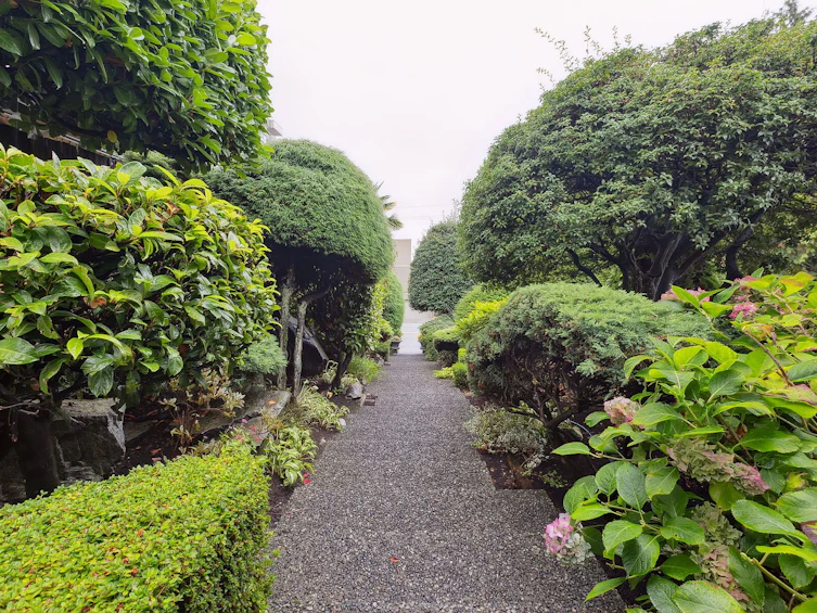 102-1845 Bellevue Avenue, West Vancouver, BC, V7V 1B2 - 2