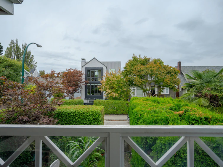 1344-1346 Laburnum Street, Vancouver, BC, V6J 3W3 - 11