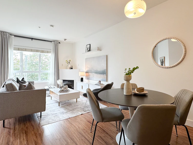 301-7655 Edmonds Street, Burnaby, BC, V3N 1B6 - 7