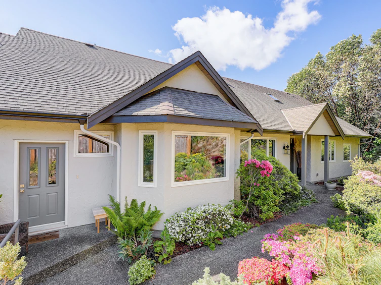 1345 Readings Drive, North Saanich, BC, V8L 5K7 - 3