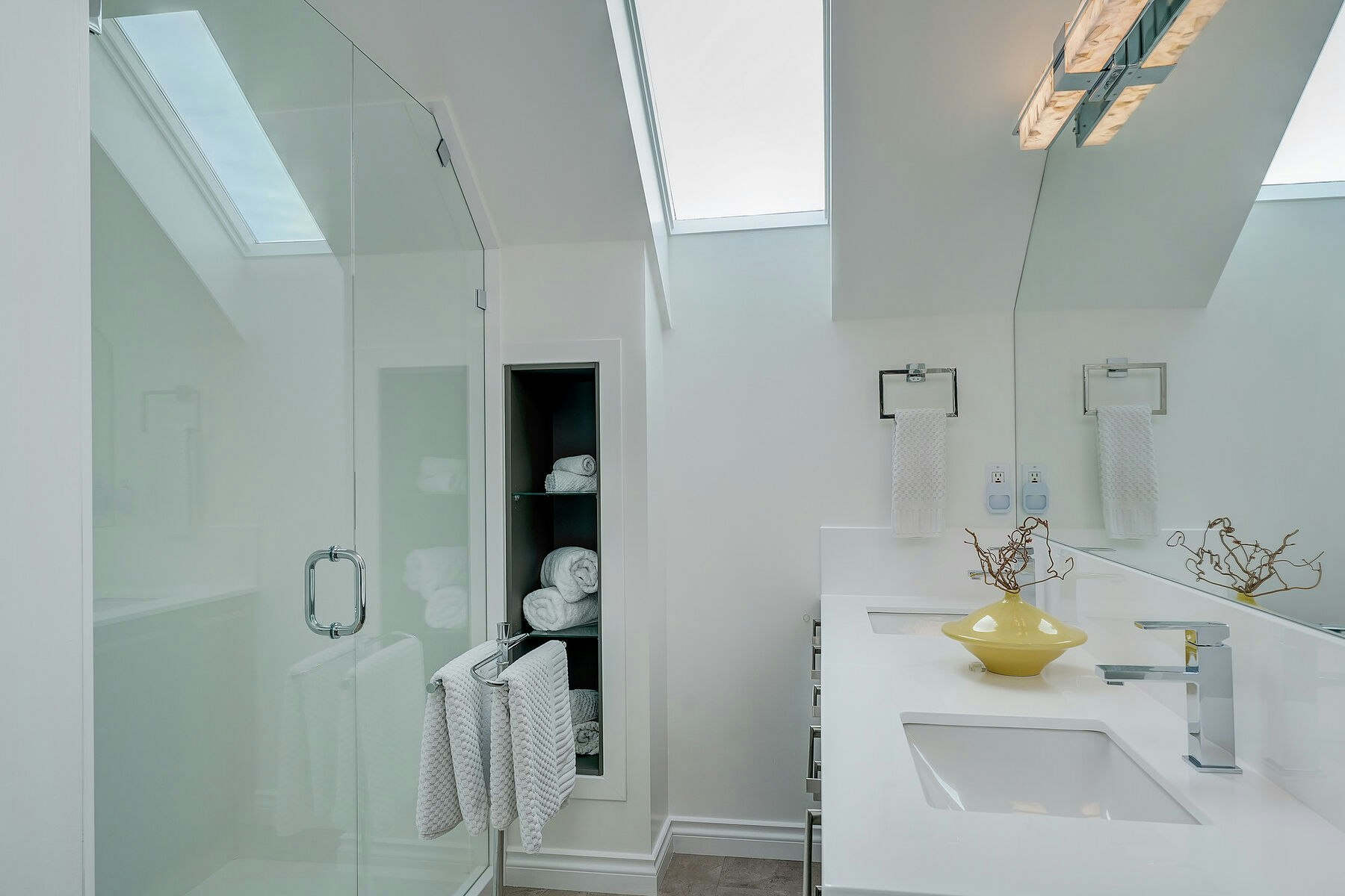 1345 Readings Drive, North Saanich, BC, V8L 5K7 - 37