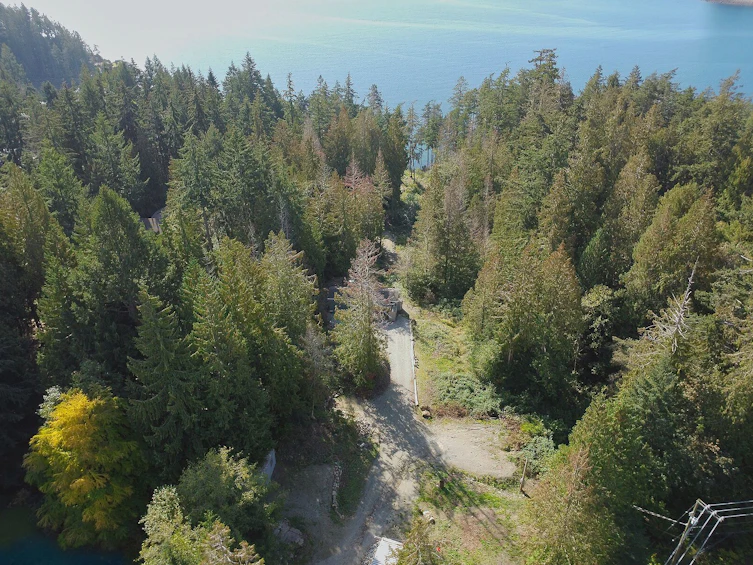 7339 Belle Road, Halfmoon Bay, BC, V7Z 0T3 - 9