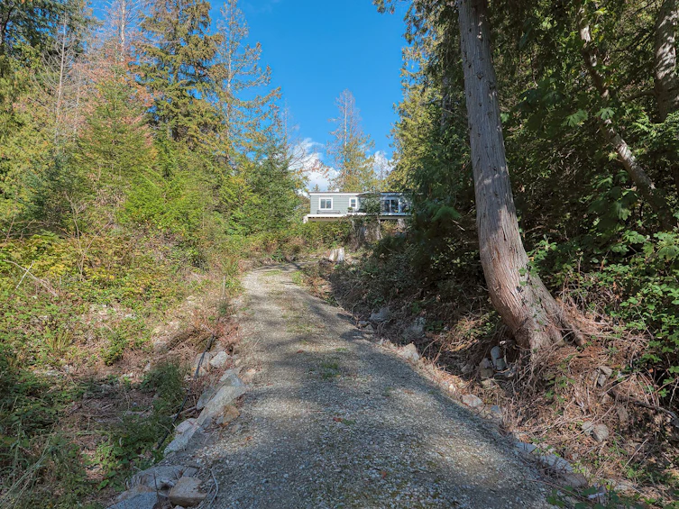 7339 Belle Road, Halfmoon Bay, BC, V7Z 0T3 - 7