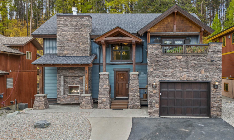 141 Stemwinder Drive