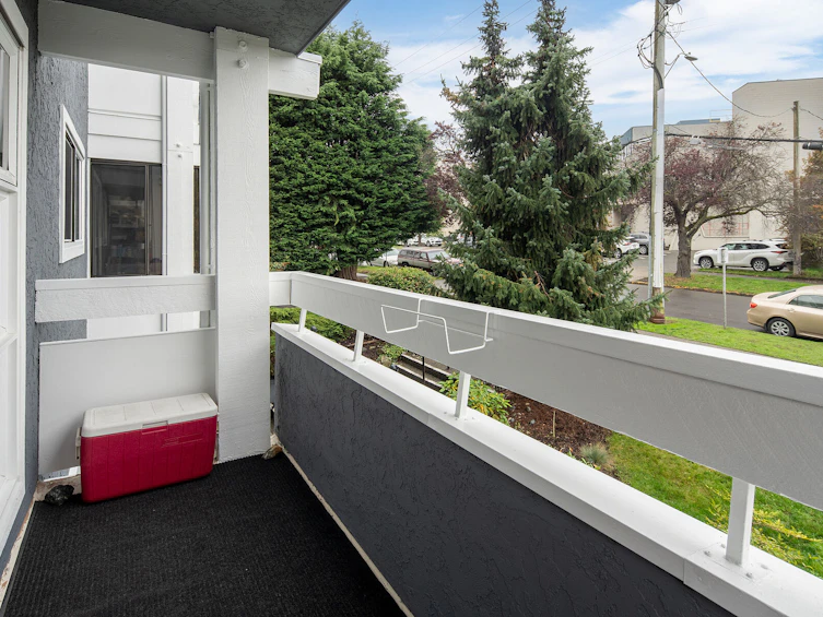 201-1537 Morrison Street, Victoria, BC, V8R 4K1 - 12
