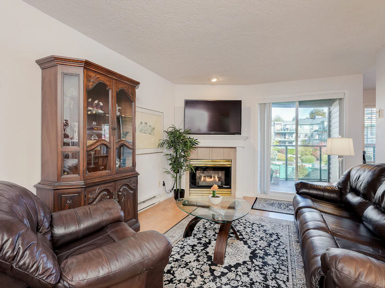212-898 Vernon Avenue, Saanich, BC, V8X 2W6 - 5
