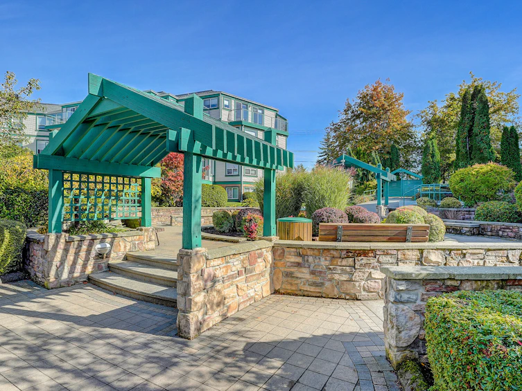 212-898 Vernon Avenue, Saanich, BC, V8X 2W6 - 25