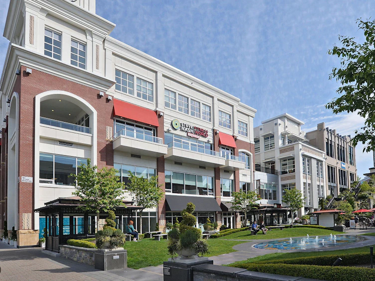212-898 Vernon Avenue, Saanich, BC, V8X 2W6 - 30