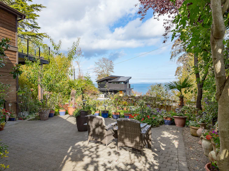4572 Cordova Bay Road, Saanich, BC, V8X 3V5 - 27