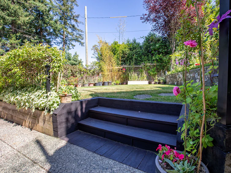 4572 Cordova Bay Road, Saanich, BC, V8X 3V5 - 33