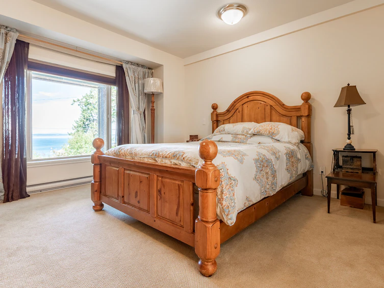 4572 Cordova Bay Road, Saanich, BC, V8X 3V5 - 10