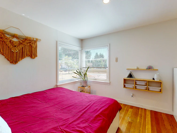 5724 E Porpoise Bay Road, Sechelt, BC, V0N 3A3 - 10