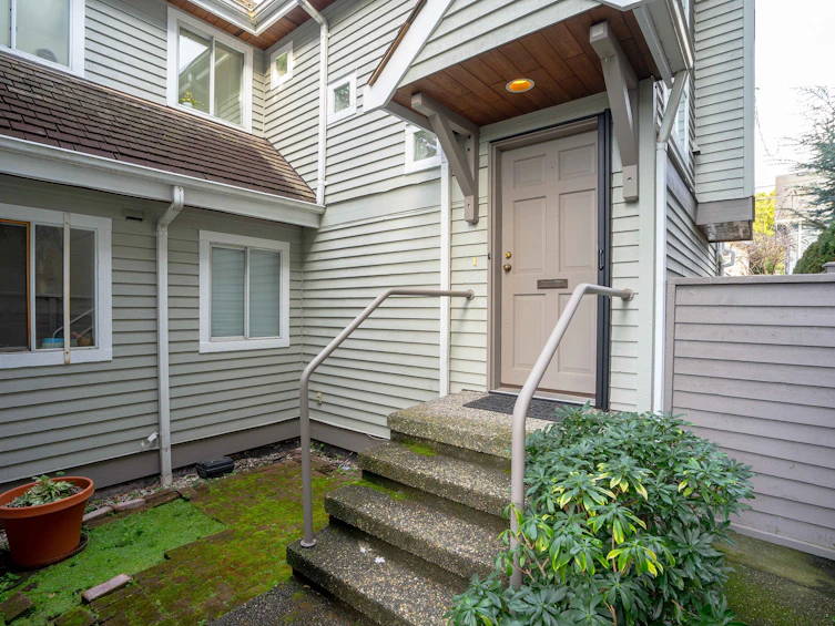 1346 Laburnum Street, Vancouver, BC, V6J 3W3 - 5