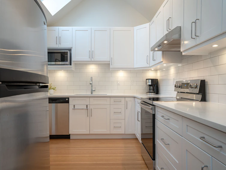 1346 Laburnum Street, Vancouver, BC, V6J 3W3 - 11