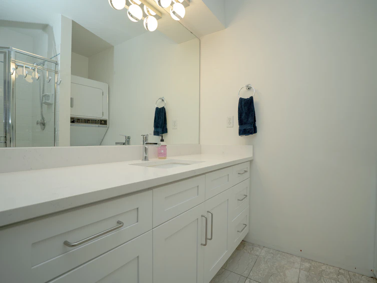 1346 Laburnum Street, Vancouver, BC, V6J 3W3 - 25