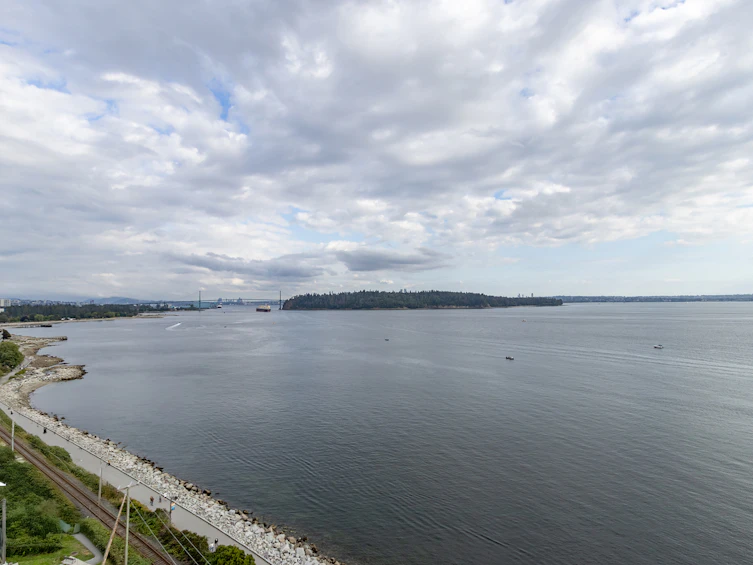 1201-2120 Argyle Avenue, West Vancouver, BC, V7V 1A4 - 6