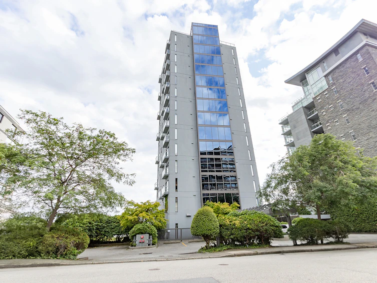1201-2120 Argyle Avenue, West Vancouver, BC, V7V 1A4