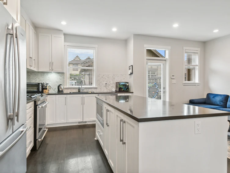 16456 25th Avenue, Surrey, BC, V3Z 0M8 - 8