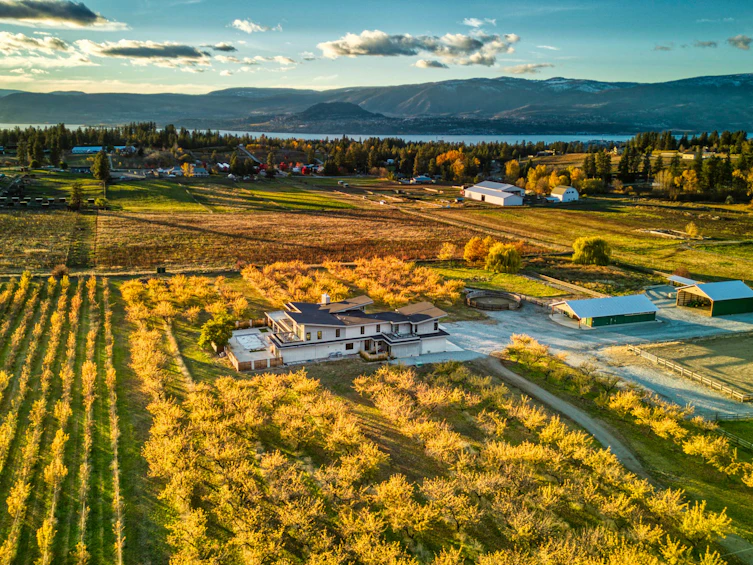 4380 Wallace Hill Road, Kelowna, BC, V1W 4C3 - 70