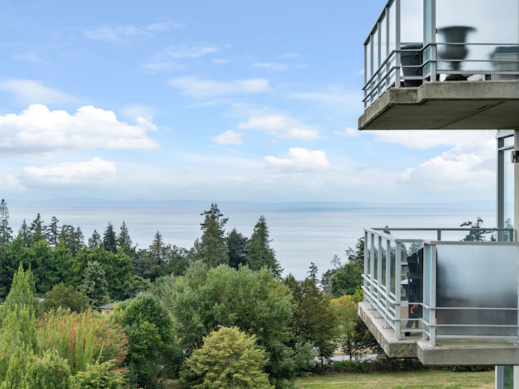 1003-2688 West Mall Road, Vancouver, BC, V6T 2J8 - 2