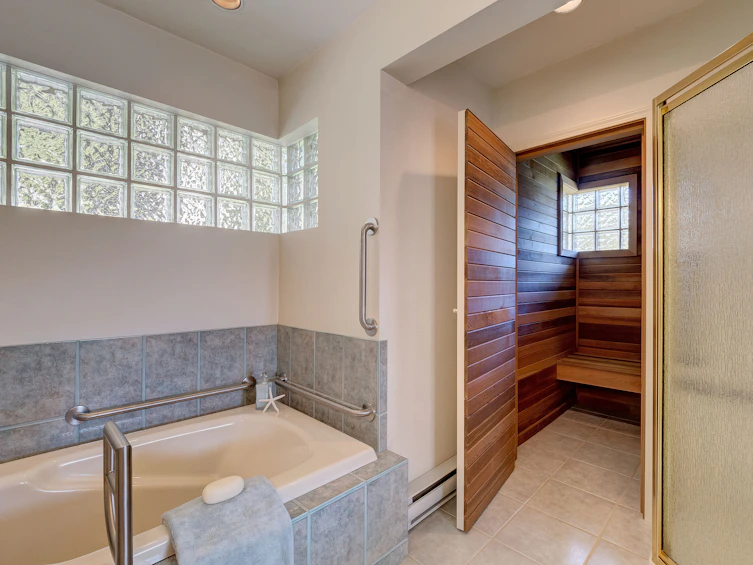 7659 Redrooffs Road, Halfmoon Bay, BC, V0N 1Y1 - 20