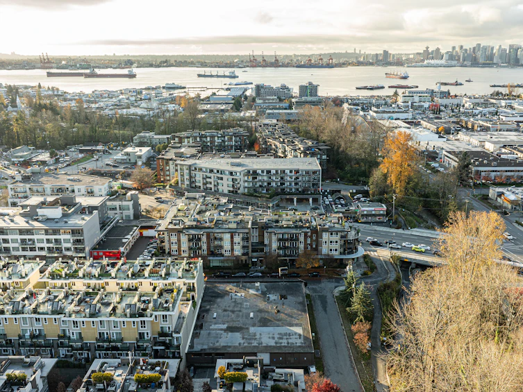 408-733 W 14th Street, North Vancouver, BC, V7M 0C6 - 21
