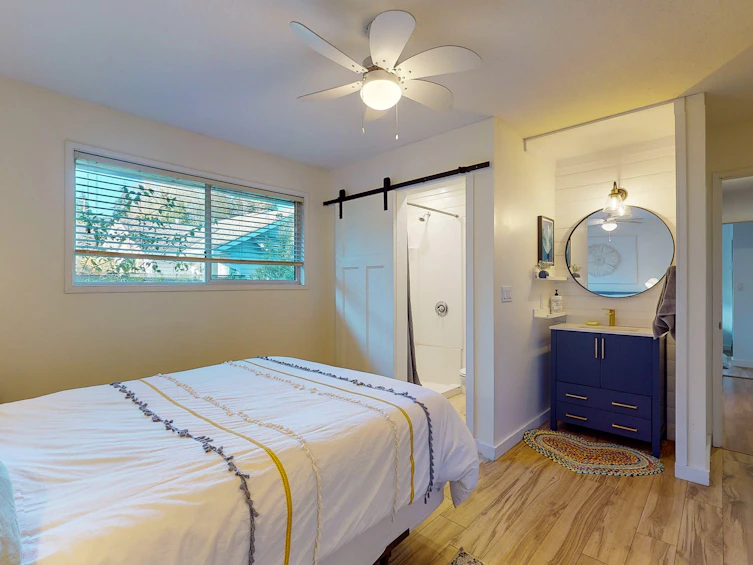 5762 Surf Circle, Sechelt, BC, V0N 3A0 - 16