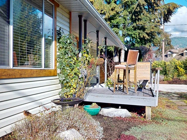 5762 Surf Circle, Sechelt, BC, V0N 3A0 - 29