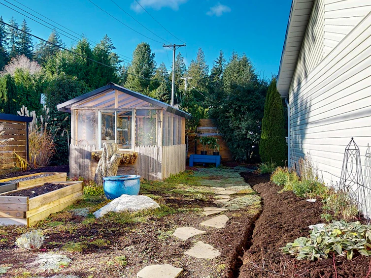 5762 Surf Circle, Sechelt, BC, V0N 3A0 - 30