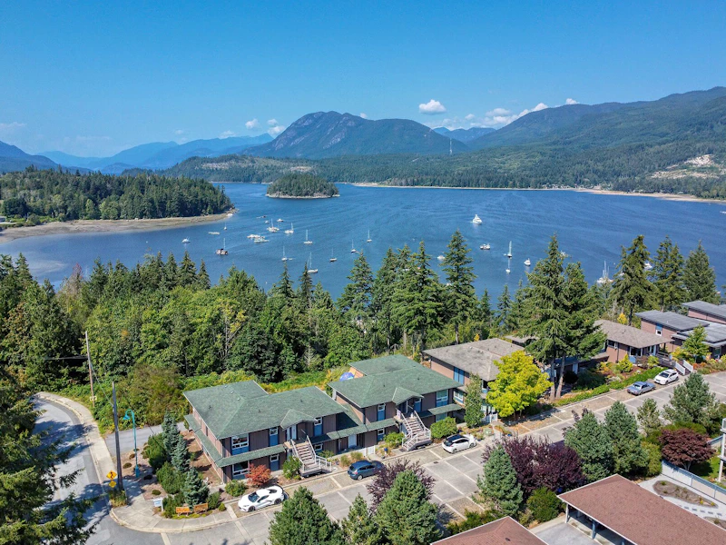 1 - 5778 Marine Way, Sechelt BC