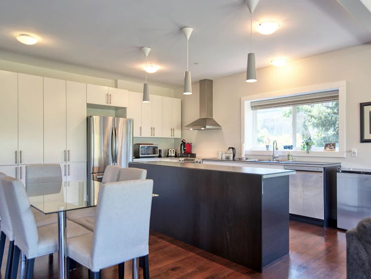 1-5778 Marine Way, Sechelt, BC, V7Z 0L8 - 7