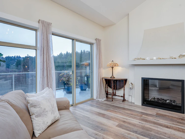 16-4360 Emily Carr Drive, Saanich, BC, V8X 4Y4 - 15